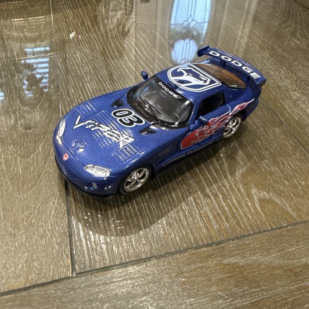 New Kinsmart Diecast Car 5" DODGE VIPER GTS-R WITH DECAL